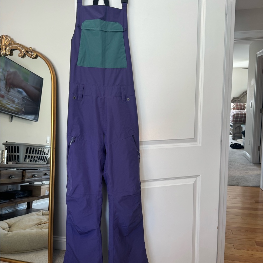 Women’s Flylow bibs size XL